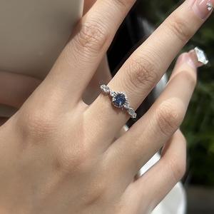 Anillo Abierto de Diseño Único en Plata S925 con Incrustaciones de Zafiro Vintage y Circonita Fina y Exquisita, Chapado en Oro de Moda - Product Image 2