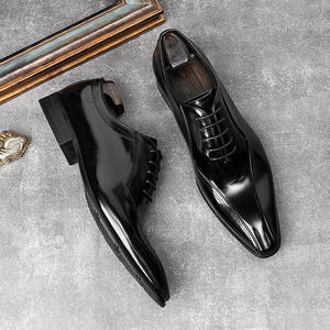 Wholesale Genuine Leather Official Products Commercial Cowhide Carved Brick Vintage Men's <b>Shoes</b> Retro Casual Men's Leather <b>Shoes</b> - Product Image 4