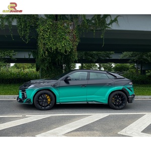 Kit de Carrocería de Fibra de Carbono Forjada Semi-Seca Estilo MSY Gen III con Parachoques, Guardabarros, Capó, Alerón y Escape para Lamborghini URUS - Product Image 4