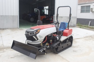Matériel agricole, tracteur à chenilles 4 cylindres 60 ch à vendre - Product Image 2