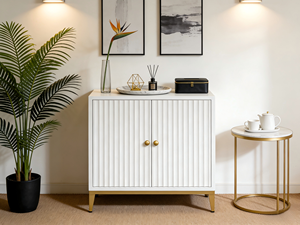 Moderner Eleganter Weißer Holz-Aufbewahrungsschrank mit 2 Geriffelten Türen für Wohnzimmer Eingang Esszimmer Schlafzimmer Villen Hotel Apartment - Product Image 2