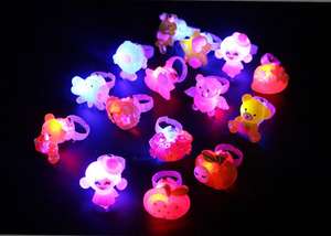 Cadeaux de fête rave, anneaux lumineux LED, anneaux lumineux clignotants, cadeaux d'anniversaire pour enfants, récompenses de classe, prix, trésor - Product Image 6