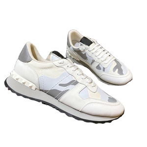 <span class=keywords><strong>Scarpe</strong></span> <span class=keywords><strong>da</strong></span> <span class=keywords><strong>Corsa</strong></span> Firmate RockRunner 2025 Uomo Donna Sneaker in Tessuto a Rete e Borchie in Gomma Triple Black White Beige Sneakers Sportive <span class=keywords><strong>da</strong></span> Uomo - Product Image 1