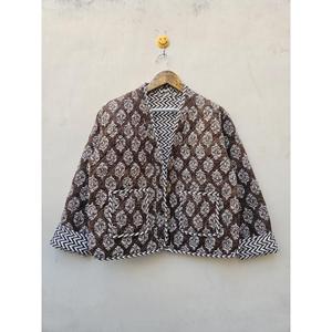 Abrigo de invierno elegante para mujer, chaqueta de tela TNT de punto Regular, decoración de botones desmontables, diseño Suzani, relleno estampado acolchado - Product Image 1