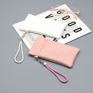 <span class=keywords><strong>Étui</strong></span> <span class=keywords><strong>à</strong></span> <span class=keywords><strong>lunettes</strong></span> <span class=keywords><strong>double</strong></span> <span class=keywords><strong>Étui</strong></span> <span class=keywords><strong>à</strong></span> <span class=keywords><strong>lunettes</strong></span> en PU souple pour femmes et hommes <span class=keywords><strong>Étui</strong></span> <span class=keywords><strong>à</strong></span> <span class=keywords><strong>lunettes</strong></span> de soleil avec chiffon de nettoyage - Product Image 6