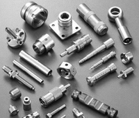 Fabrication sur mesure de pièces en plastique, métal, laiton, acier inoxydable et aluminium par usinage CNC de précision, tournage et fraisage, service OEM.