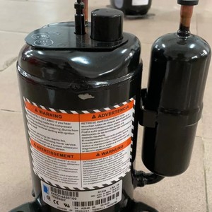 Compresor de Aire Taikang TRK5450Y 380V Trifásico con Torre de Enfriamiento de Circuito Cerrado para Uso Industrial - Product Image 1