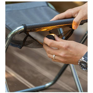 Tabourets pliants en métal miniatures modernes en alliage d'aluminium avec logo personnalisé pour la pêche, le barbecue, le camping et l'extérieur - Product Image 2