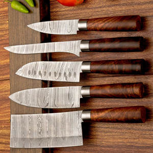 Couteaux de chef en acier Damas faits à la main à vendre, ensemble de couteaux de chef de cuisine en acier Damas à haute teneur en carbone - Product Image 3