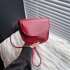 Bolsa Transversal Vermelha Versátil para Mulheres, Moda Coreana, Bolsa Pequena de Ombro, Nova Coleção 2026 - Product Image 1