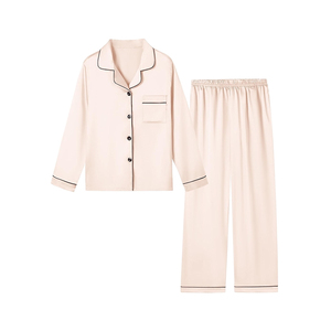 Ensemble de nuit BreezeWeave en modal pour femme : haut long à col en V et pantalon fuselé – Léger et confortable pour une nuit essentielle - Product Image 1