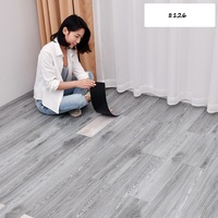 FM HOME utilise largement le revêtement de sol auto-adhésif multi styles carreaux de marbre plancher de bois autocollant de papier peint
