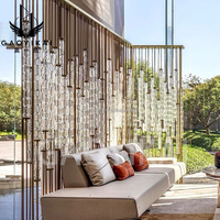 Paravent en verre cristal OEM, cloison en acier inoxydable 304, séparation pour salon et restaurant, projet de design