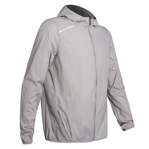 <span class=keywords><strong>Chaqueta</strong></span> impermeable <span class=keywords><strong>reflectante</strong></span> personalizada para hombre, <span class=keywords><strong>chaqueta</strong></span> de correr ligera, <span class=keywords><strong>chaqueta</strong></span> de pista con capucha - Product Image 6