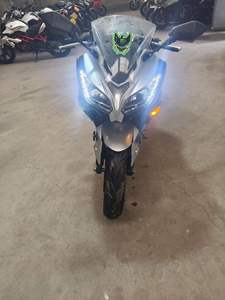 Motocyclette d'occasion Kawasaki1 Ninja <span class=keywords><strong>H2</strong></span> <span class=keywords><strong>400cc</strong></span> - Product Image 2