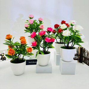 Plante artificielle en pot de roses simulées, 7 fleurs, mini décoration de bureau, ornement de la Saint-Valentin, fleurs artificielles, verdure, décoration de mariage - Product Image 1