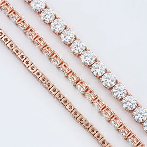 Collier Chaîne Tennis Tendance en Argent Sterling 925 Plaqué Or Rose, Moissanite Taille Brillant GRA 4mm, Longueurs 16in et 18in, Bijoux Fins Personnalisés - Product Image 1