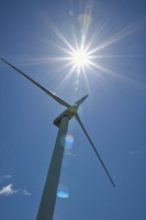 Éolienne 20KW 30KW avec système hybride panneaux solaires pour île isolée, zone sans réseau, générateur d'énergie propre