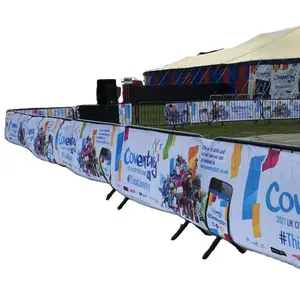 Promoción Cubierta de control de multitudes impresa personalizada Malla de vinilo Tela duradera Cubierta de barrera de valla para eventos deportivos