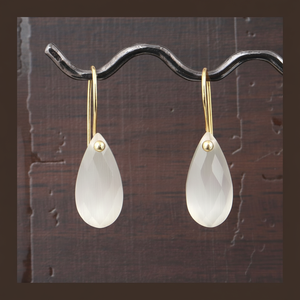 Boucle d'oreille poire en pierres précieuses blanches bijoux pour femmes coupe damier goutte pour les yeux de chat boucle d'oreille pendante plaqué or 18 carats gouttes de bijoux légers - Product Image 1