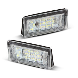 12V voiture Led lumière extérieure <span class=keywords><strong>plaque</strong></span> d'immatriculation lumière voiture accessoire Auto lumière pour <span class=keywords><strong>BMW</strong></span> <span class=keywords><strong>E46</strong></span> 4D <span class=keywords><strong>E46</strong></span> 5D - Product Image 1