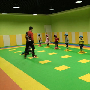 Inline Hockey sàn Con lăn trượt băng sàn lồng vào nhau PP Ice Skating Rink - Product Image 6