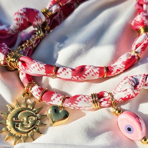 Nuevos Productos Collar de Pañuelo Bohemio Hecho a Mano Ajustable para Festival con Dijes Tipo Bandana para Mujer - Product Image 4