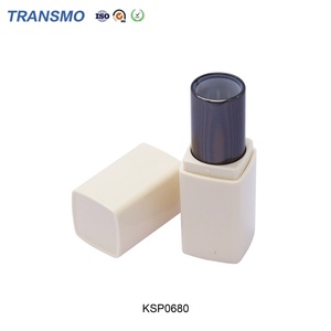 Envase de Lápiz Labial de Lujo al por Mayor, Envase de Plástico Vacío Personalizado para Lápiz Labial, Bálsamo Labial, Lápiz Labial Líquido Personalizado - Product Image 3