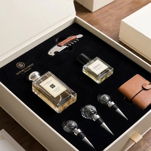 Caja Magnética de Lujo Personalizada YSP con Múltiples Niveles y Juego de Bolsas de Papel para Perfumes, Cuidado de la Piel, Vino y Kits de Regalo Corporativos de Alta Gama - Product Image 4