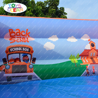 Toboggan gonflable de haute qualité en PVC sur le thème des crayons de couleur, idéal pour les activités de location de jeux de jardin.