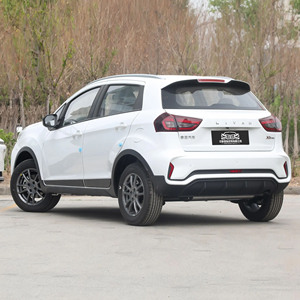 Wholesale New Cars White Geely Livan X3 Pro 1.5L MT Manual Compact SUV 5-Door 5-Seater FWD Gasoline Vehicle - Product Image 5