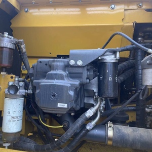 Excavadora de cadenas usada Komatsu PC220 PC200 de segunda mano, 22 toneladas, excavadora de construcción con certificación CE para silvicultura - Product Image 6