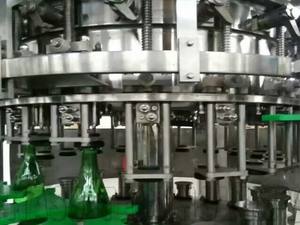 Machine de remplissage automatique de bouteille en verre vodka <span class=keywords><strong>rhum</strong></span> et vin capacité 500ml entraînement électrique baril emballage usine directe - Product Image 6