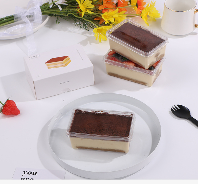 large clear plastic tiramisu container rectangle