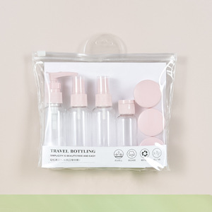 Ensemble de flacons de voyage 60 ml, flacons pulvérisateurs portables pour le soin du visage, format voyage - Product Image 1