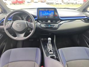 <span class=keywords><strong>Toyota</strong></span> C-HR 2.0L 2019 d'occasion en excellent état – SUV performant, économe en carburant, 5 portes, modèle d'exportation, véhicule fiable pour le transport quotidien - Product Image 5