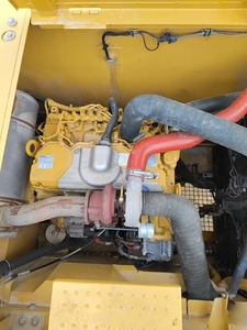 Excavatrice Caterpillar CAT320 d'occasion de qualité supérieure, équipement minier de 20 tonnes avec moteur, boîte de vitesses et pompe Mitsubishi - Prix bas - Product Image 3