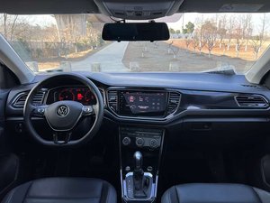 Auto Usado Volkswagen <span class=keywords><strong>T</strong></span>-<span class=keywords><strong>Roc</strong></span> <span class=keywords><strong>2021</strong></span> 2022 1.4l Turbo Automático LHD Euro 6 Bajo Kilometraje Sin Accidentes Para Exportación Venta al Por Mayor - Product Image 6