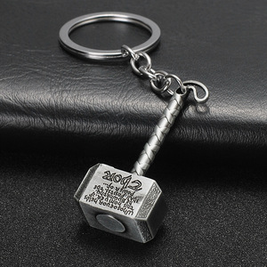 Venta al por mayor nuevos diseños tales <span class=keywords><strong>Ique</strong></span> latón grabado aleación de aluminio Thor martillo personalizado Metal llavero Thor llavero - Product Image 3
