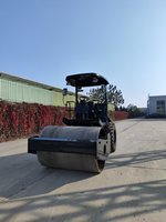 Rouleau compacteur vibrant hydraulique autoporté RWYL92 - Compacteur de sol monocylindre de 6 tonnes avec moteur diesel turbocompressé Yanmar