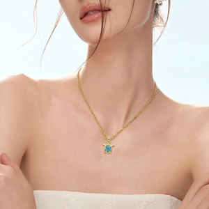 Collana Trendy con Ciondolo Tartaruga <span class=keywords><strong>Blu</strong></span> in Zircone Placcato <span class=keywords><strong>Oro</strong></span> 18K, Catena in Argento Sterling 925, Regalo per Fidanzamento e Matrimonio - Product Image 4