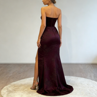 Robes de soirée longues pour femmes, élégantes, de gala, de soirée formelle, en velours bordeaux, sans bretelles, drapées, à fente haute, sirène