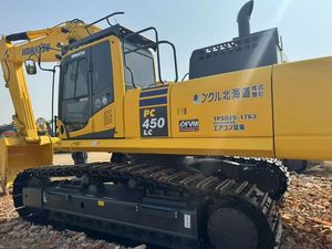 Excavadora Hidráulica Usada Komatsu PC450LC de 45 Toneladas, Tipo Oruga, Motor Cummins, Cucharón de 2.1m³, Nivel 3, Sin DEF, Modelo 2024, 257kW, Transmisión por Engranajes - Product Image 1