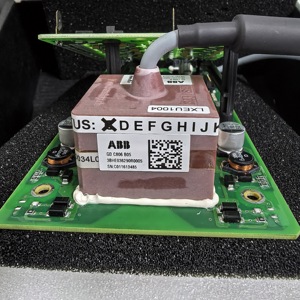 Tarjeta de Control de Unidad de Alto Voltaje GD C806 B05, Nueva en Stock, 3BHE036290R0005, Automatización, Cobre, PVC, Plástico - Product Image 2