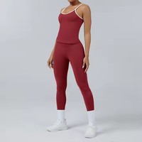 Pakaian Olahraga Wanita Grosir 2 Potong Cepat Kering Tanpa Jahitan Set Pakaian Gym untuk Wanita Set Yoga Fitness Ketat
