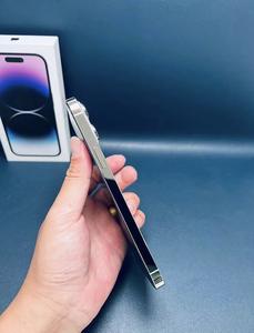 Teléfono Inteligente con Carga Rápida para Usuarios con Poco Tiempo y Estilo de Vida Ajetreado, <span class=keywords><strong>iPhone</strong></span> 13 <span class=keywords><strong>Pro</strong></span> <span class=keywords><strong>Max</strong></span> se Carga Rápidamente para un Uso Inmediato - Product Image 1