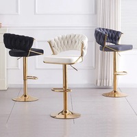 Chaise de bar pivotante inclinable de luxe moderne haut de gamme, tabouret haut réglable avec siège en cuir et pompe hydraulique pour salon commercial