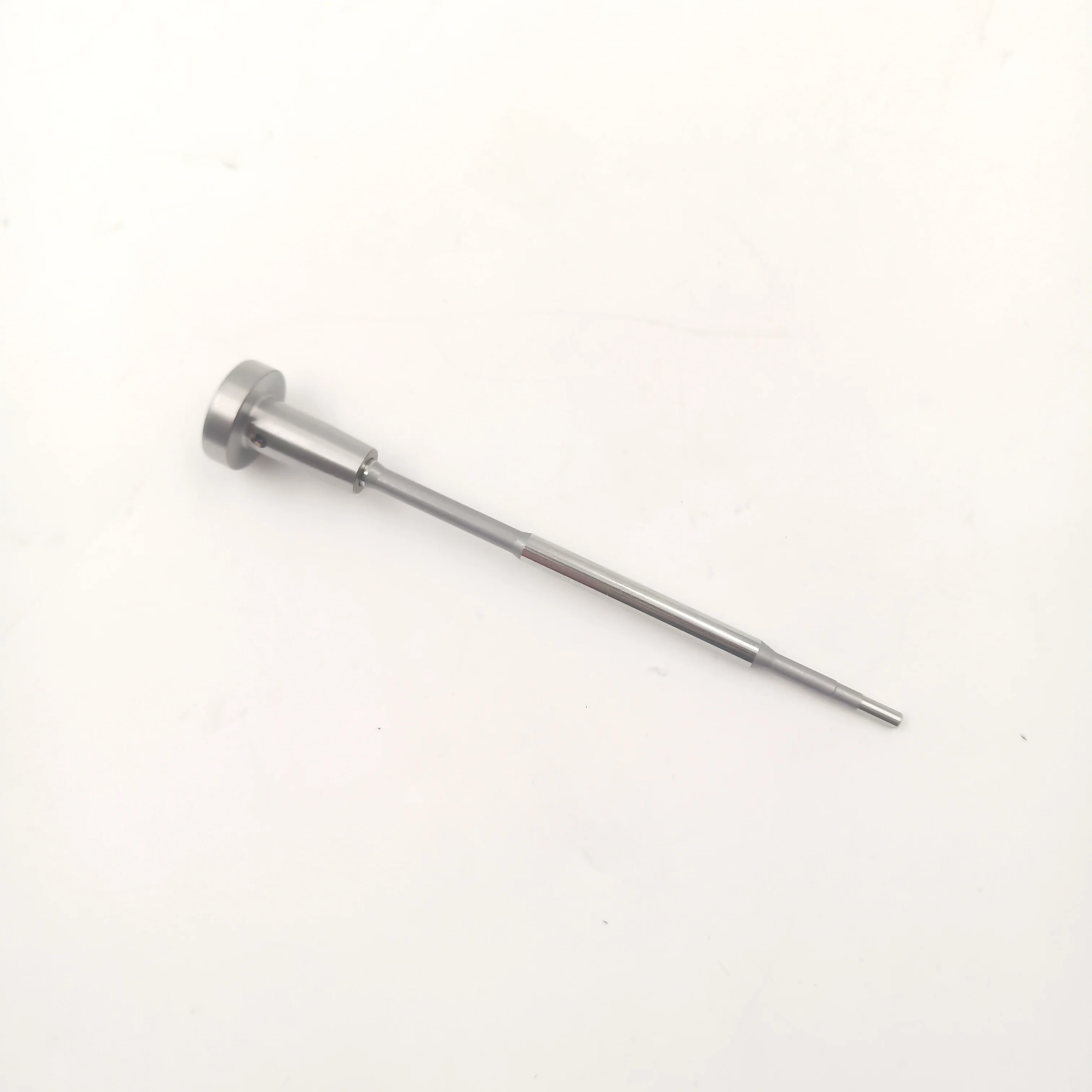 High Quality New Common Rail Injector Control Valve  F00VC01349 Valve Assembly  F OOV C01 349 For Injector 0445110250