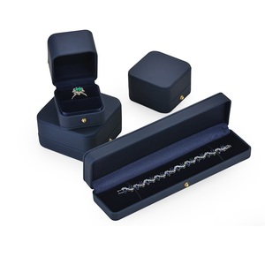 Phong Cách Mới Trung Thành Màu Xanh PU Da Hộp Đồ Trang Sức Nhà Máy Bán Buôn Vòng Vòng Cổ Bangle Đồng Hồ Cưới Valentine Của Ngày Quà Tặng Bao Bì - Product Image 5