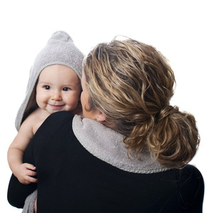 Veilige gekamde katoenen badcape met capuchon voor peuters - absorberende badschort, zachte badwikkel voor <span class=keywords><strong>baby</strong></span>'s - Product Image 4